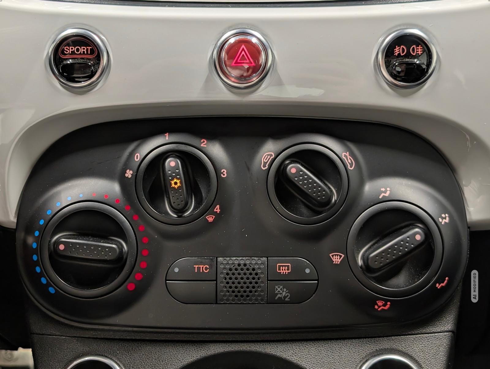 Abarth 595 Bi-Xenon/U-Connect/Beats/PDC/DAB/17-LM