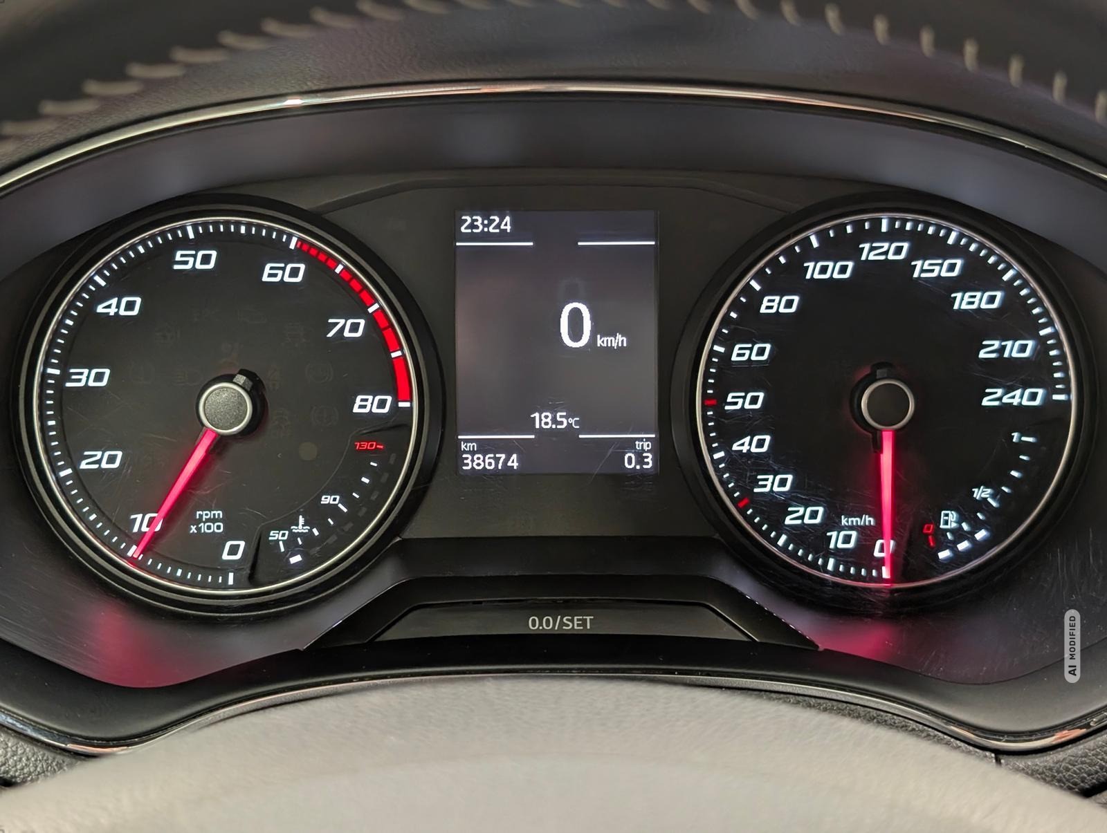 Seat Arona Xcellence SHZ/PDC/AHK/Tempom./Keyl./16-LM