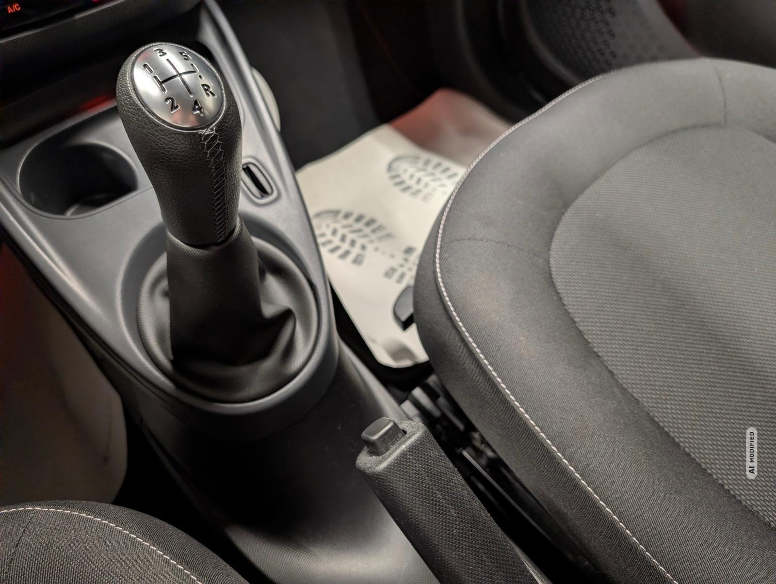 Smart ForFour Passion Klimaaut./SHZ/PDC/Tempom./15-LM