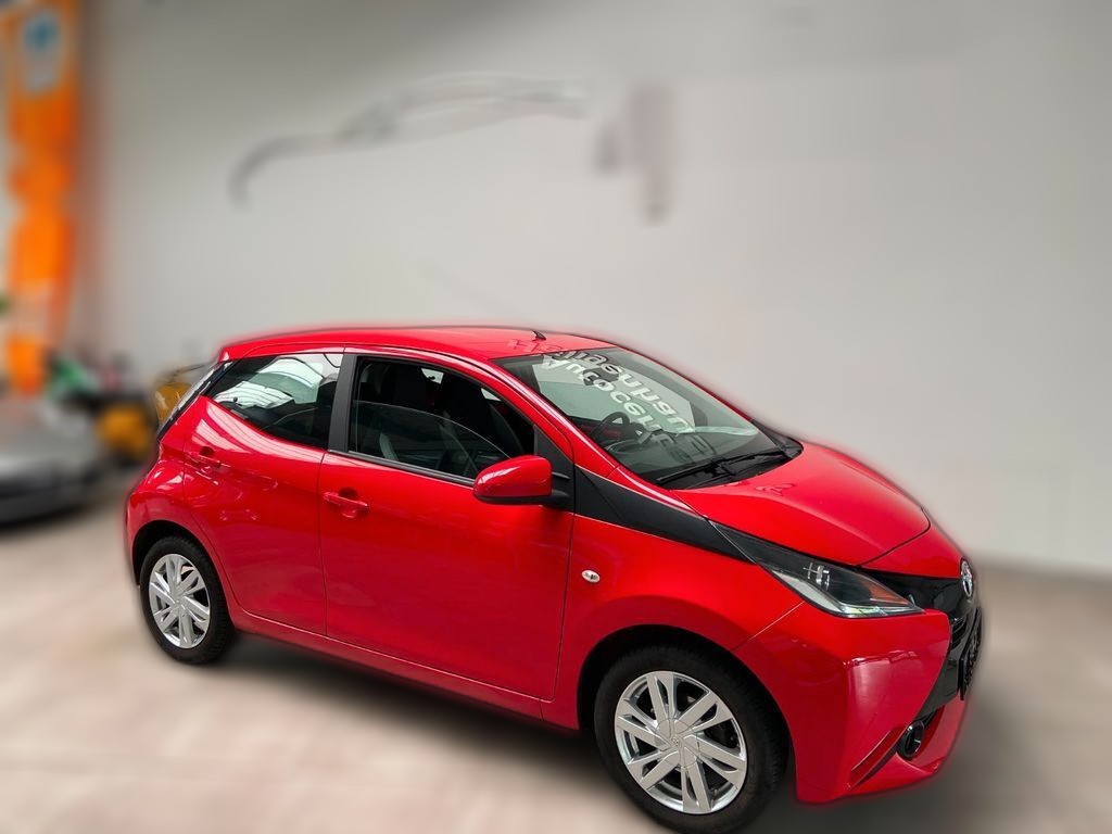 Toyota Aygo AYGO x-play touch Kamera Klima