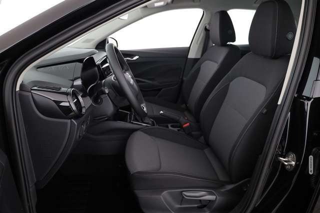 Skoda Fabia 1.0 TSI Selection, Park, Winterpaket, SmartLink, 4