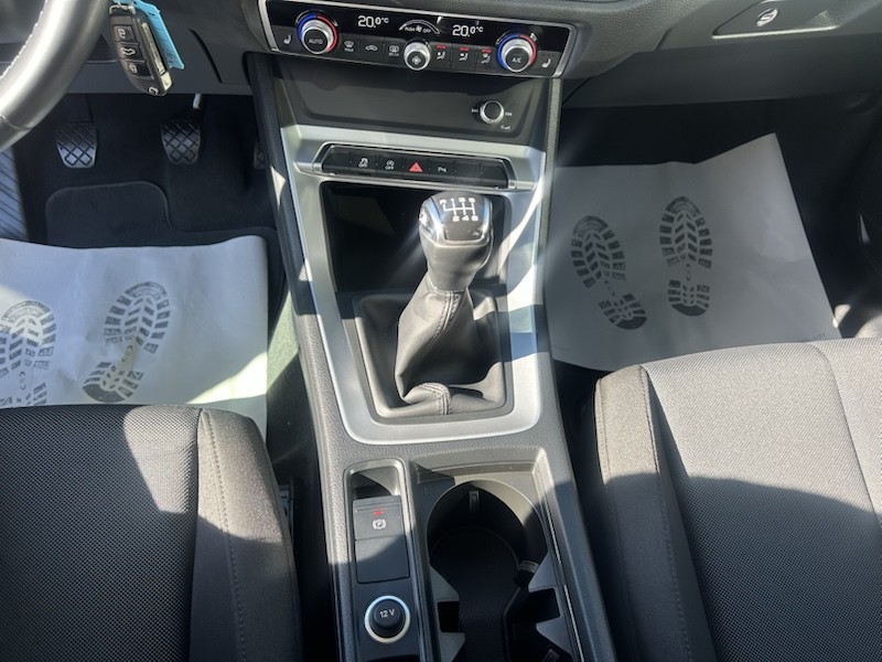 Audi Q3 35 TFSI CoD KLIMA*SHZG*BTH*SMART-LINK*VIRTUAL-COCKPIT