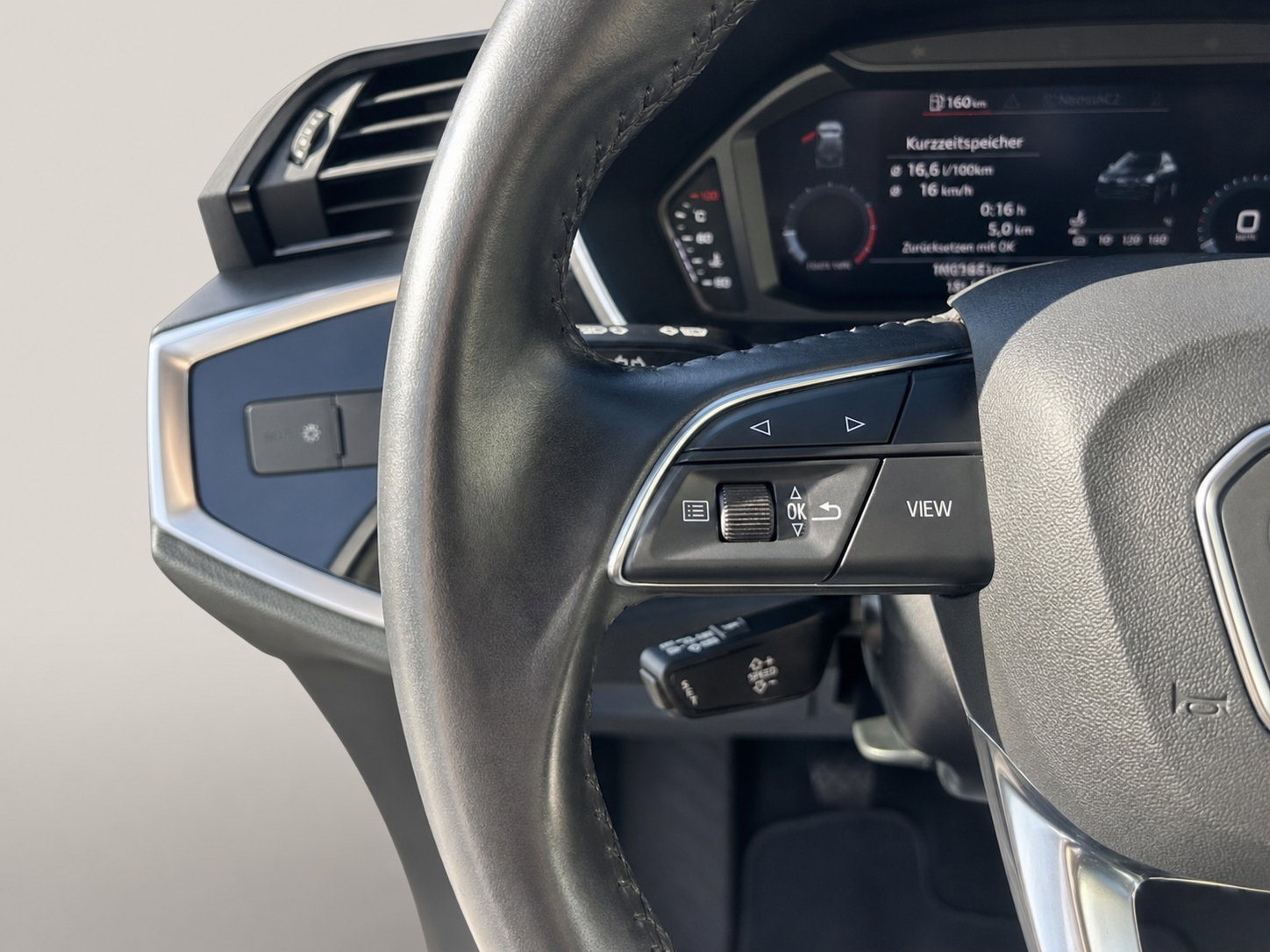 Audi Q3 35 TFSI CoD KLIMA*SHZG*BTH*SMART-LINK*VIRTUAL-COCKPIT