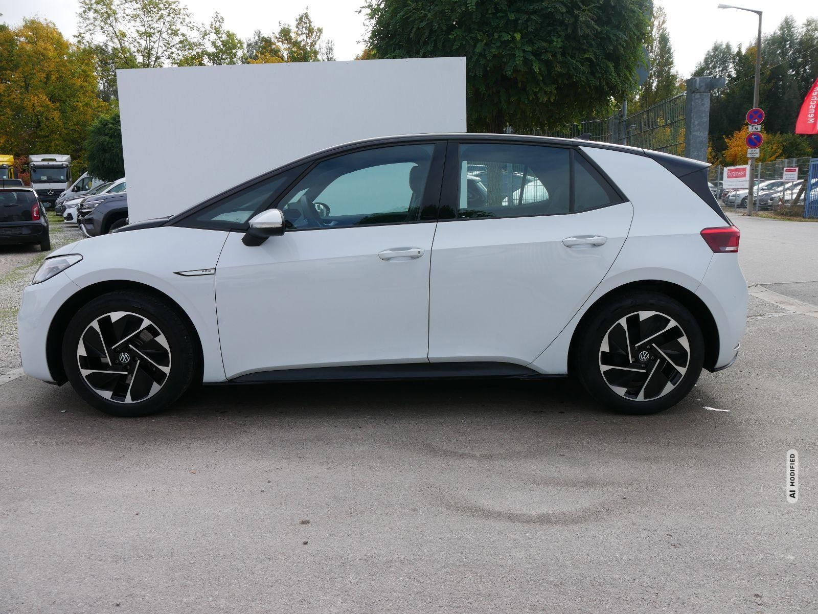 Volkswagen ID.3 PRO PERFORMANCE*ACC*APP-CONNECT*LED*NAVI*PARKTRONIC*KLIMAAUTOMATIK*