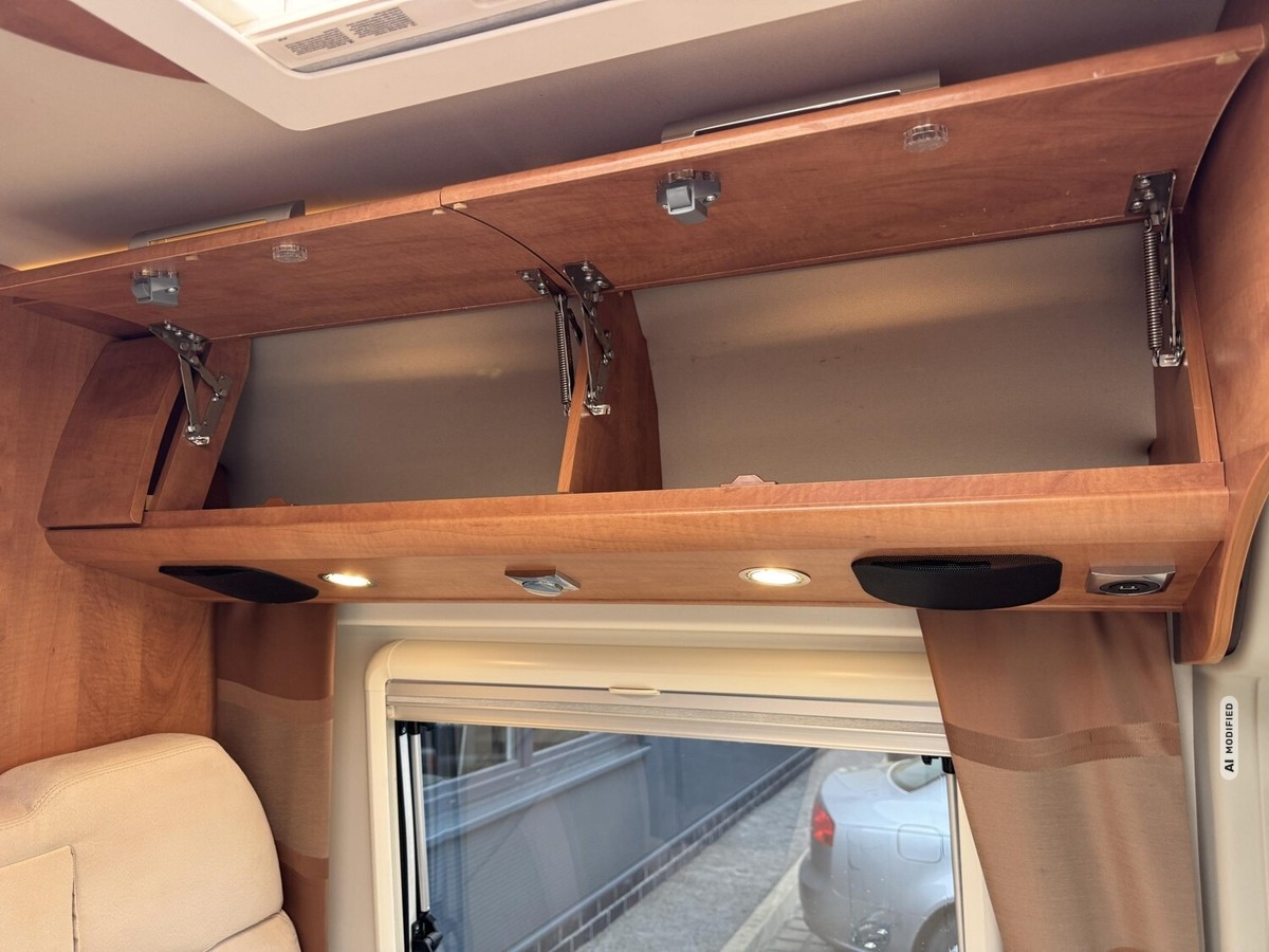 Malibu Van 640 LE Markise+Solar+Luftf+Absorber