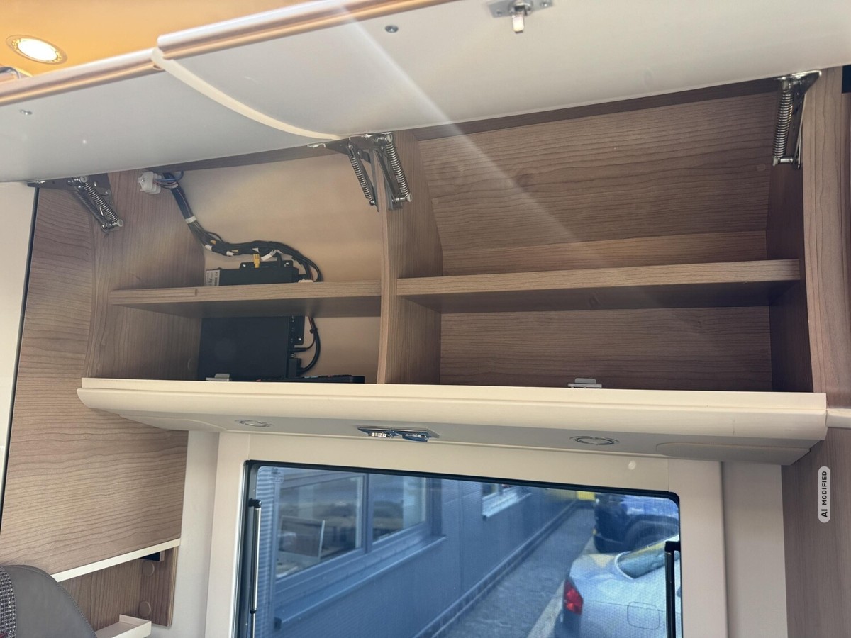 Malibu T 430 LE 160PS Automatik+Markise+TV+Stützen