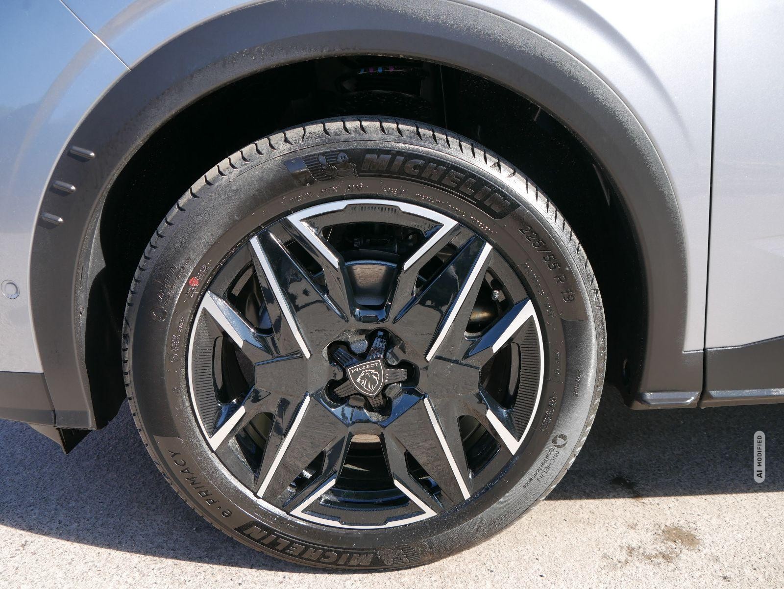 Peugeot 3008 Allure Exclusive HYBRID 145 e-DCS6*NAVI*LED*PDC*360*KAMERA*TEMPOMAT*19-ZOLL