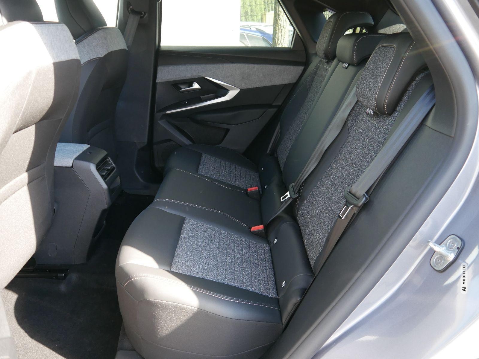 Peugeot 3008 Allure Exclusive HYBRID 145 e-DCS6*NAVI*LED*PDC*360*KAMERA*TEMPOMAT*19-ZOLL