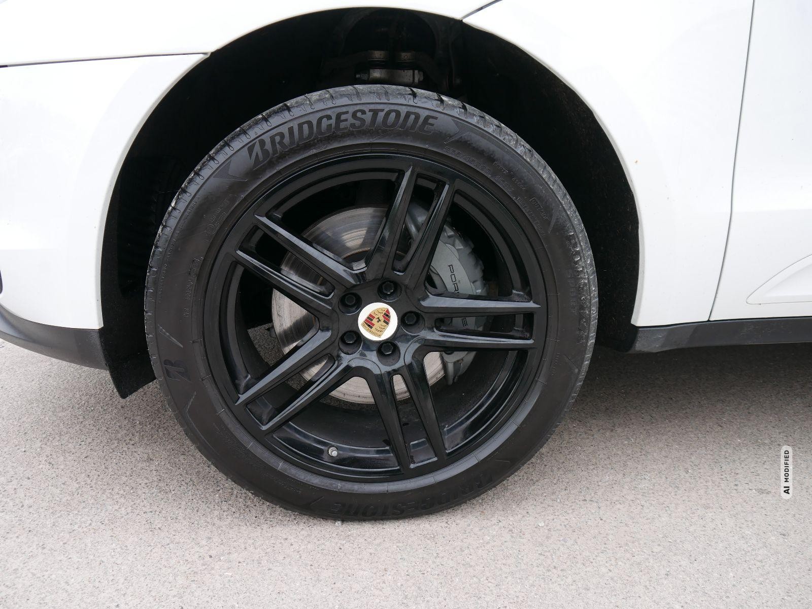 Porsche Macan S*NAVI*DPC*KAMERA*LED*KLIMA*LEDER*EL.PONORAMA-DACH*SPIEGEL-PAKET*20-ZOLL