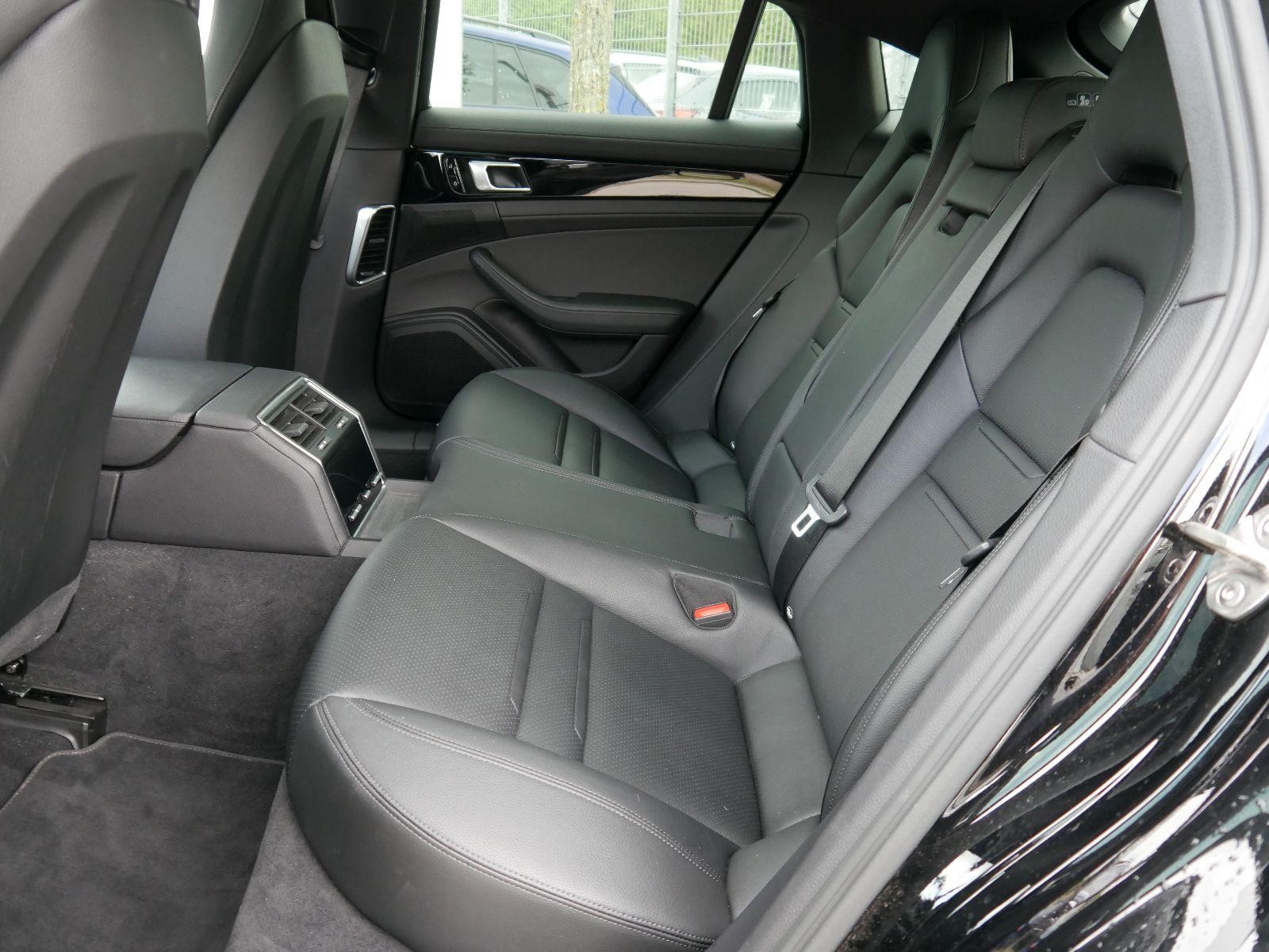 Porsche Panamera 4 Hybrid*ALLRAD*NAVI*PDC*KAMERA*LED*TEMPOMAT*LEDER*EL.PONORAMA-DACH*20-