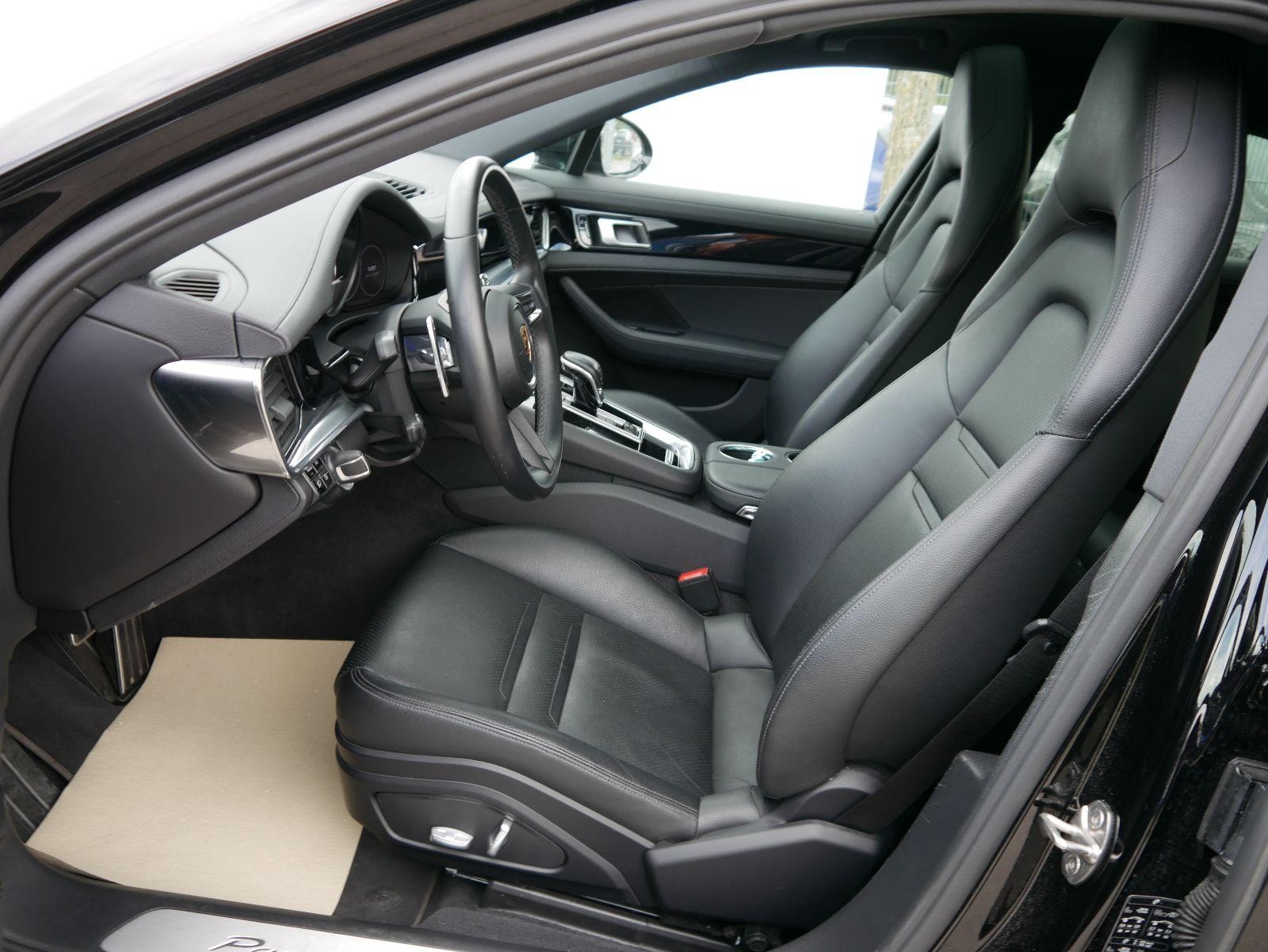 Porsche Panamera 4 Hybrid*ALLRAD*NAVI*PDC*KAMERA*LED*TEMPOMAT*LEDER*EL.PONORAMA-DACH*20-