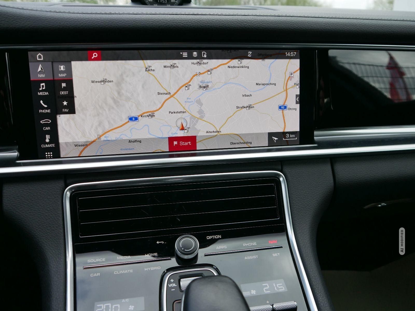 Porsche Panamera 4 Hybrid*ALLRAD*NAVI*PDC*KAMERA*LED*TEMPOMAT*LEDER*EL.PONORAMA-DACH*20-