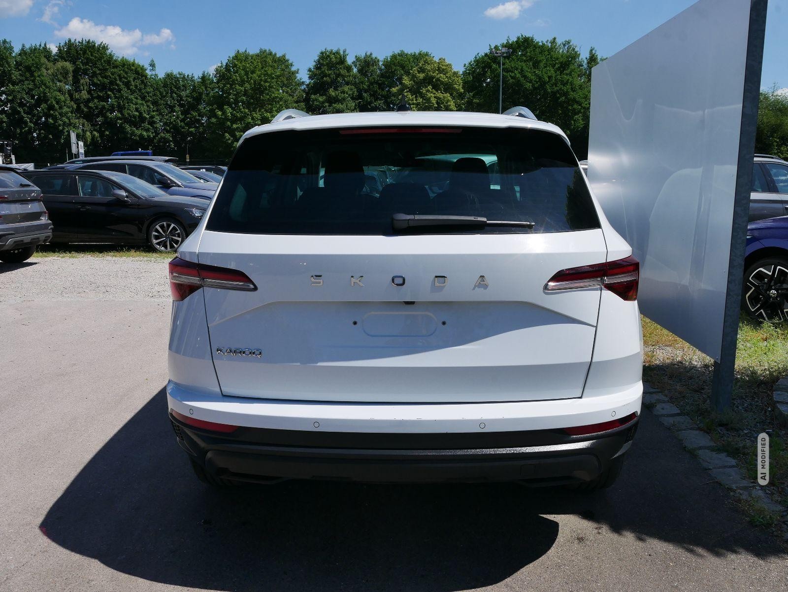 Skoda Karoq Selection 1.5 TSI DSG*ACC*PDC*KAMERA*TEMPOMAT*LED*SMARTLINK*KLIMA*RADIO*17