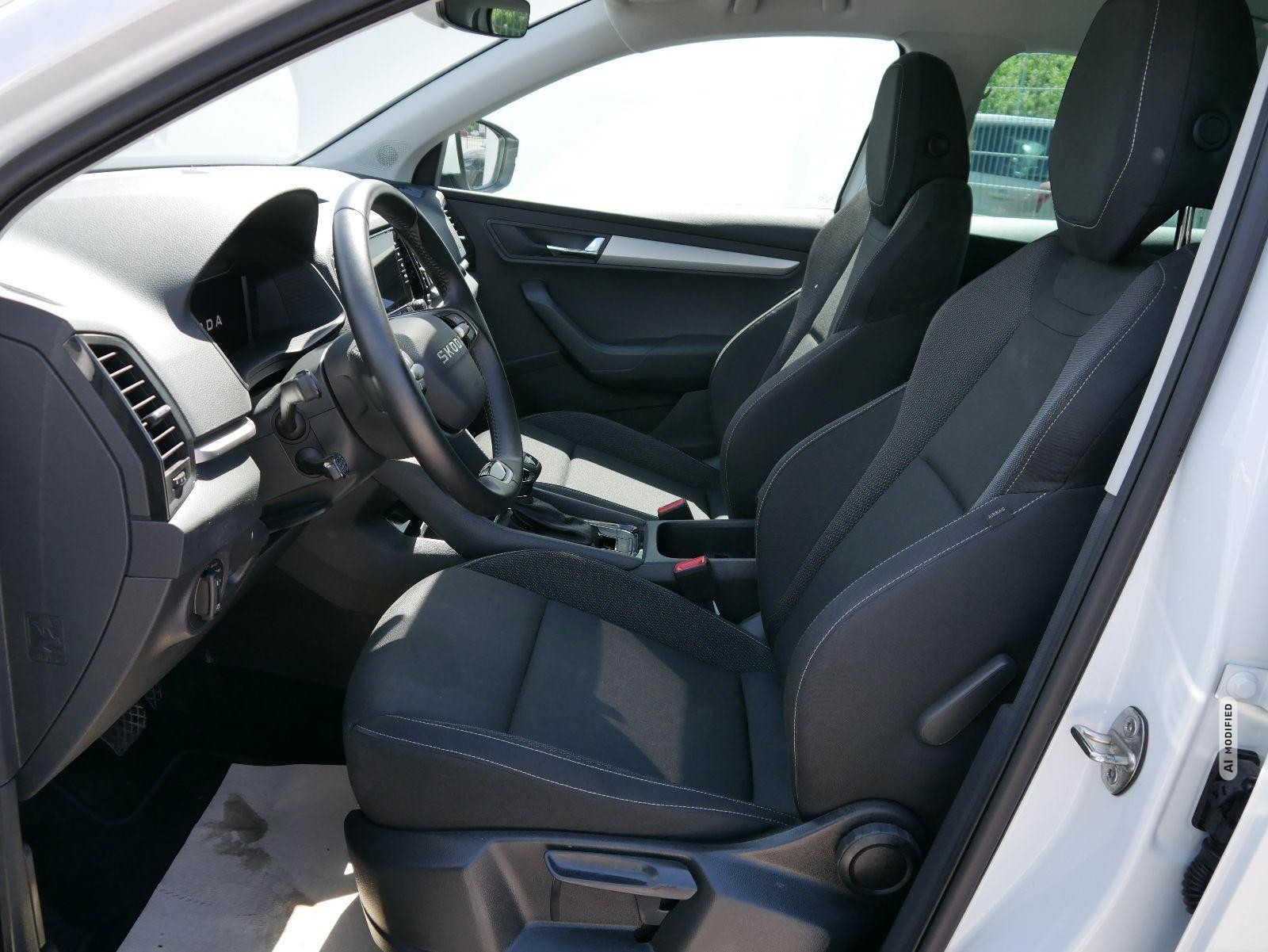 Skoda Karoq Selection 1.5 TSI DSG*ACC*PDC*KAMERA*TEMPOMAT*LED*SMARTLINK*KLIMA*RADIO*17
