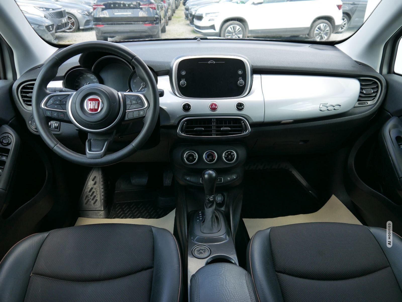 Fiat 500X 1.3 FIREFLY TURBO 4x2 LOUNGE*NAVI*PDC*SHZ*TEMPOMAT*KLIMA*TEIL-LEDER*16-ZOLL