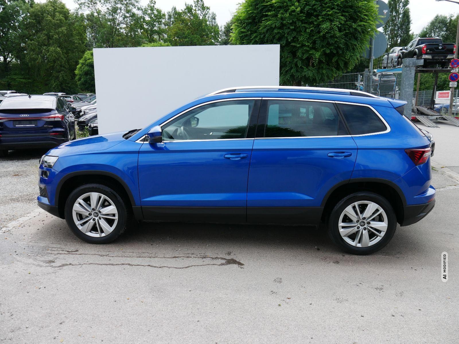 Skoda Karoq Selection 1.5 TSI DSG*ACC*PDC*KAMERA*TEMPOMAT*LED*SMARTLINK*KLIMA*RADIO*17