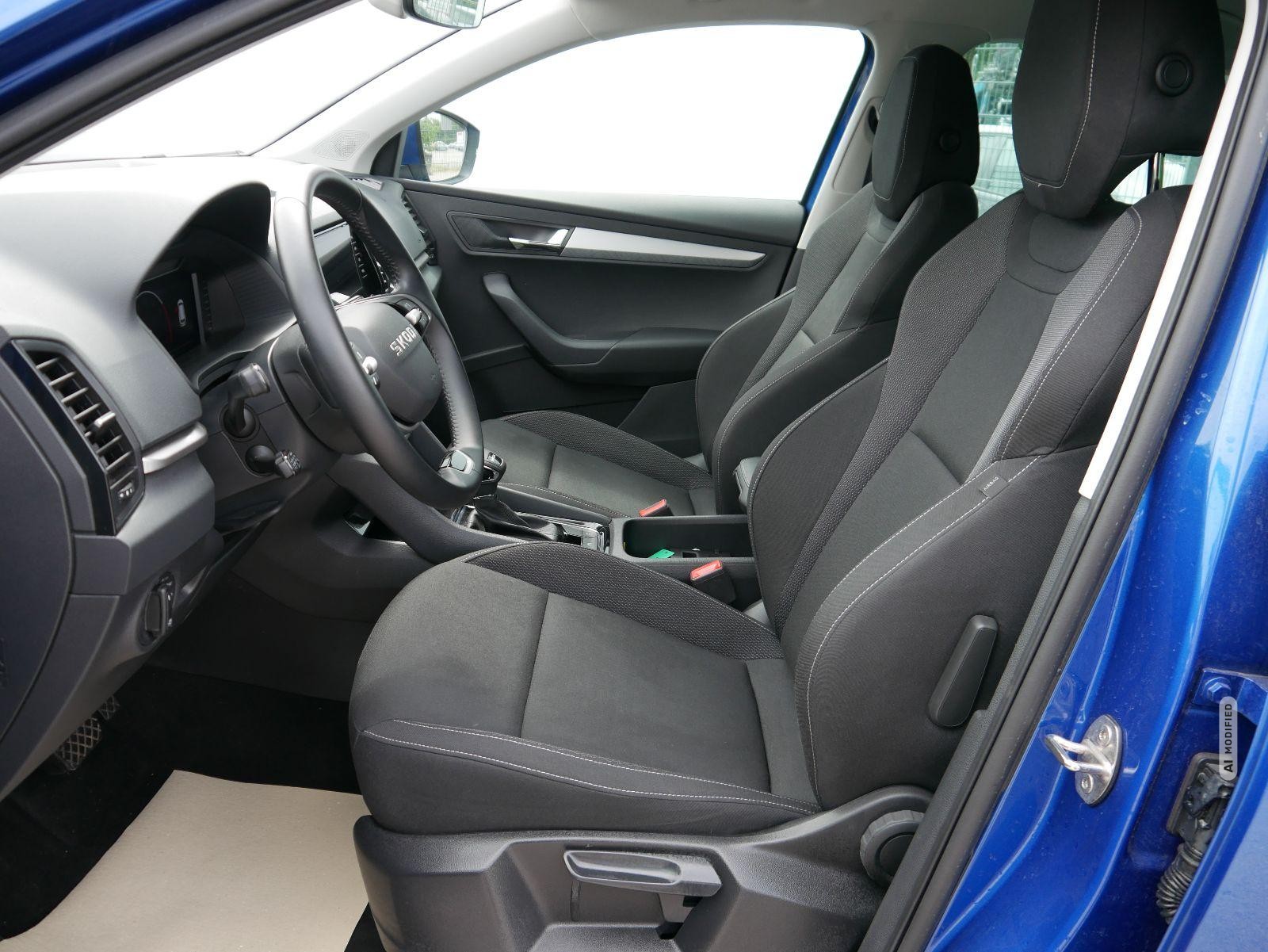 Skoda Karoq Selection 1.5 TSI DSG*ACC*PDC*KAMERA*TEMPOMAT*LED*SMARTLINK*KLIMA*RADIO*17