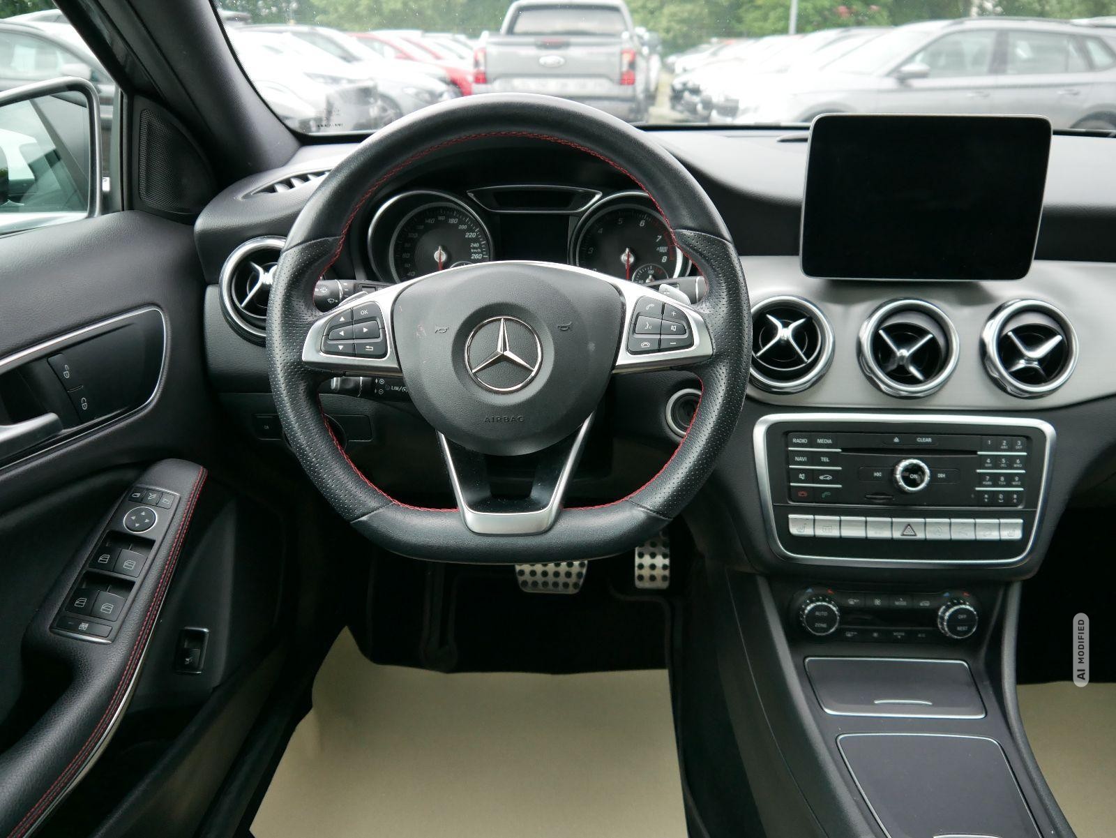 Mercedes-Benz GLA 250 4Matic 7G-DCT AMG Line*NAVI*PDC*KAMERA*LED*SHZ*TEMPOMAT*KLIMA*19-ZOLL