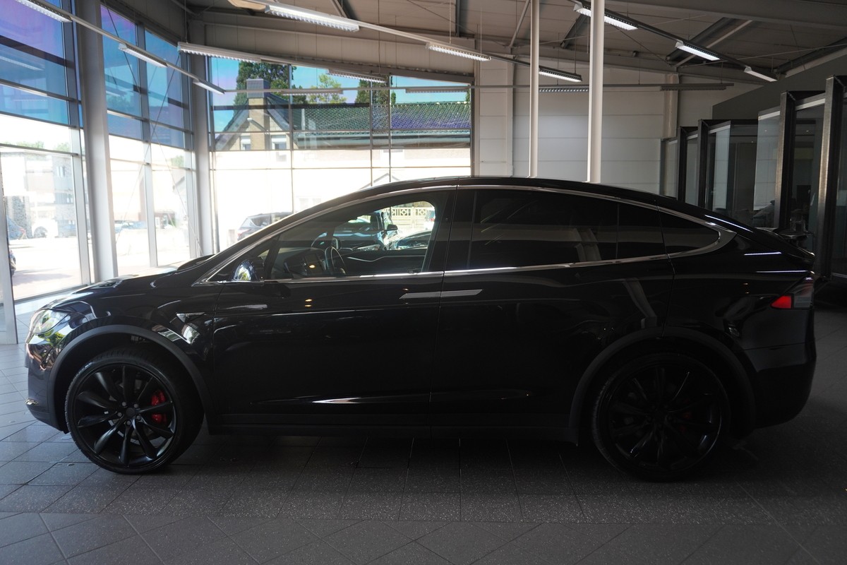 Tesla Model X  P100D 6Sitzer Autopilot Pano Sound AHK 