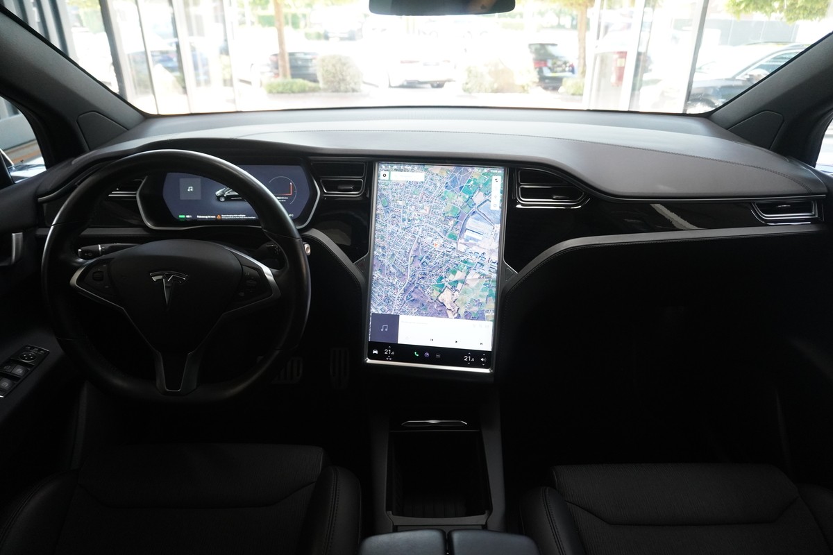 Tesla Model X  P100D 6Sitzer Autopilot Pano Sound AHK 
