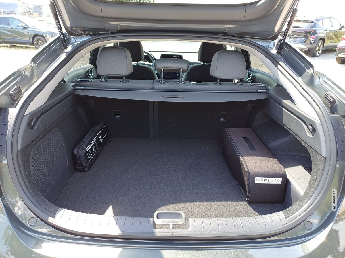Hyundai IONIQ 1.6 GDI Style PHEV PDC Kamera Sitzh. 