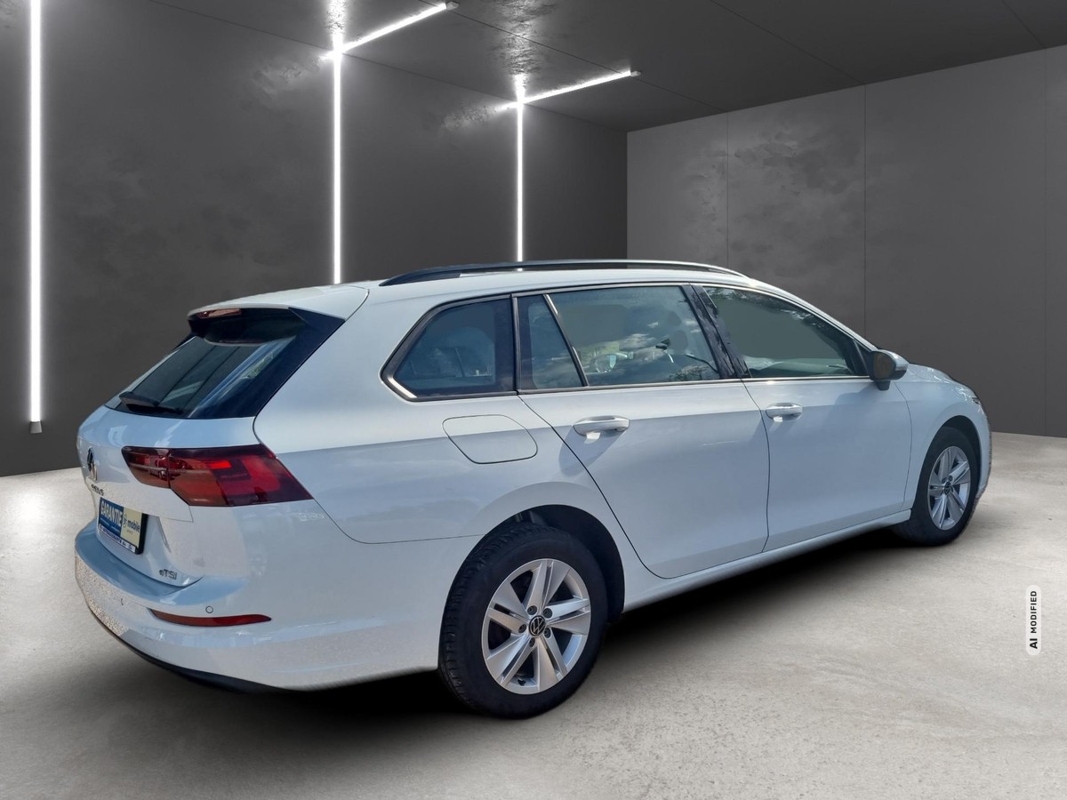 Volkswagen Golf VIII  eTSI Life  *LED*NAVI*KLIMA*PANO*