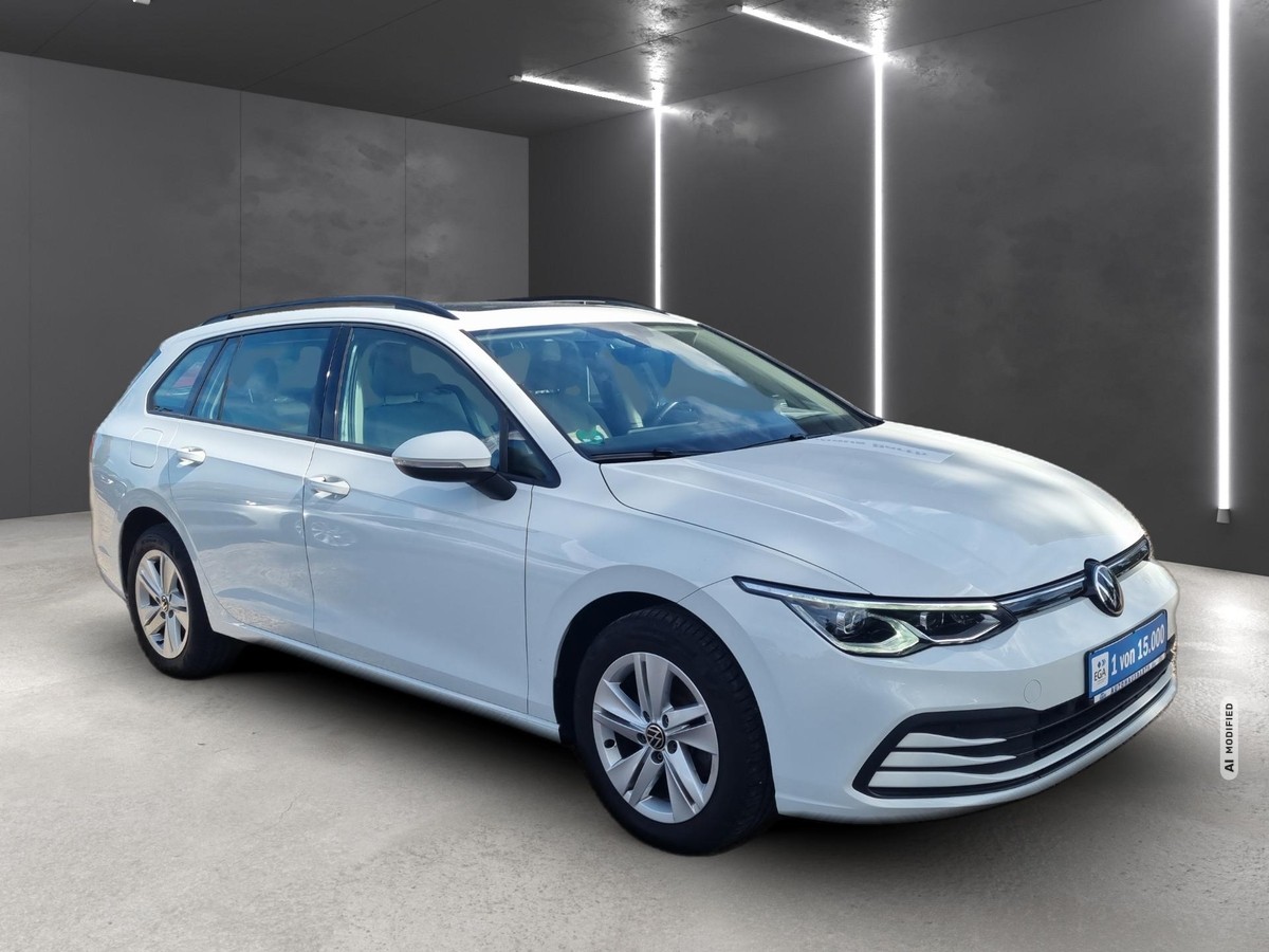 Volkswagen Golf VIII  eTSI Life  *LED*NAVI*KLIMA*PANO*