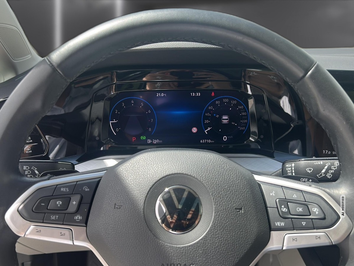 Volkswagen Golf VIII  eTSI Life  *LED*NAVI*KLIMA*PANO*
