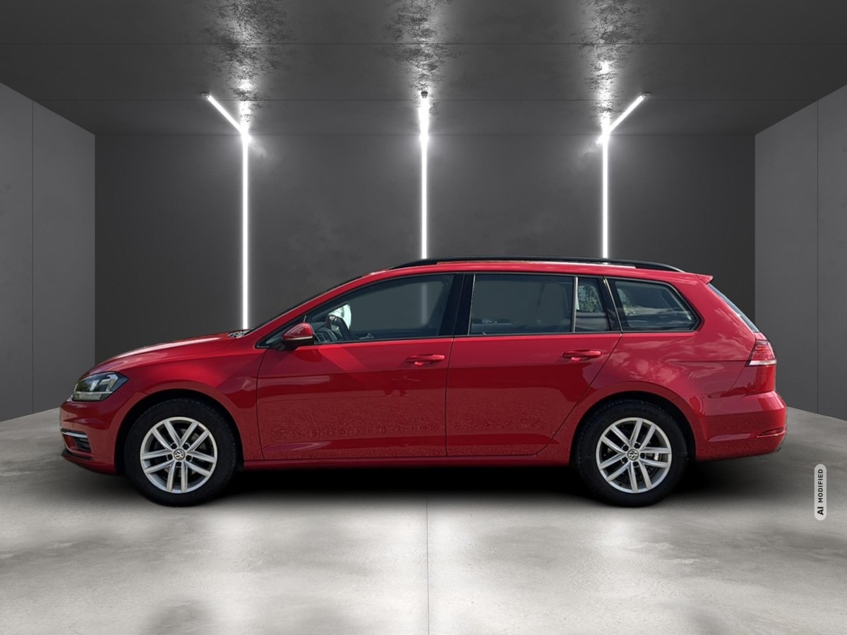 Volkswagen Golf VII 1.6 TDI Comfortline *SHZ*PDC*NAVI*KLIMA