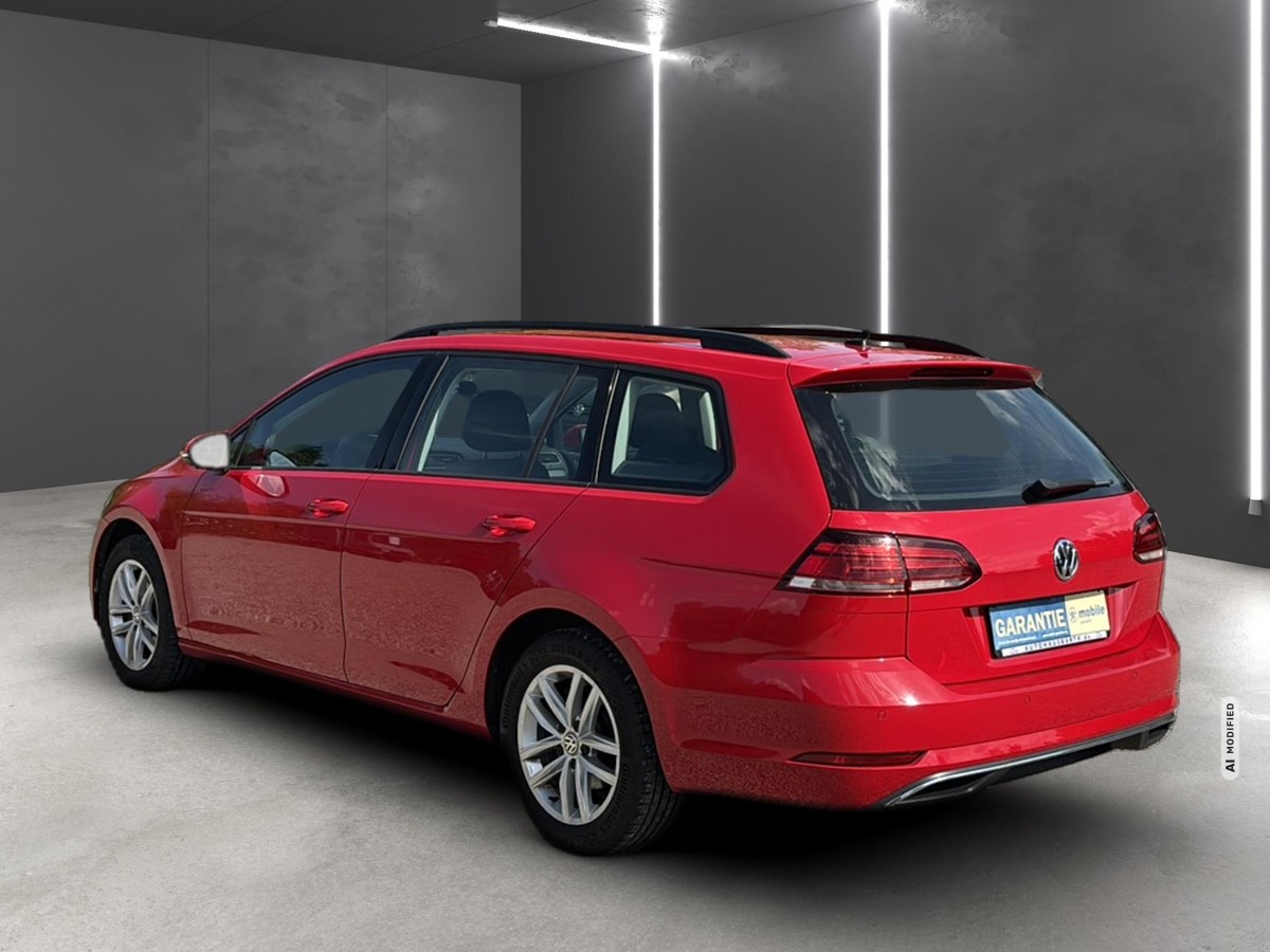 Volkswagen Golf VII 1.6 TDI Comfortline *SHZ*PDC*NAVI*KLIMA