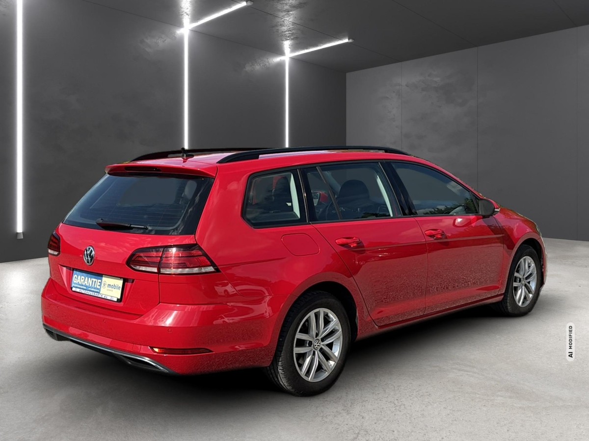 Volkswagen Golf VII 1.6 TDI Comfortline *SHZ*PDC*NAVI*KLIMA