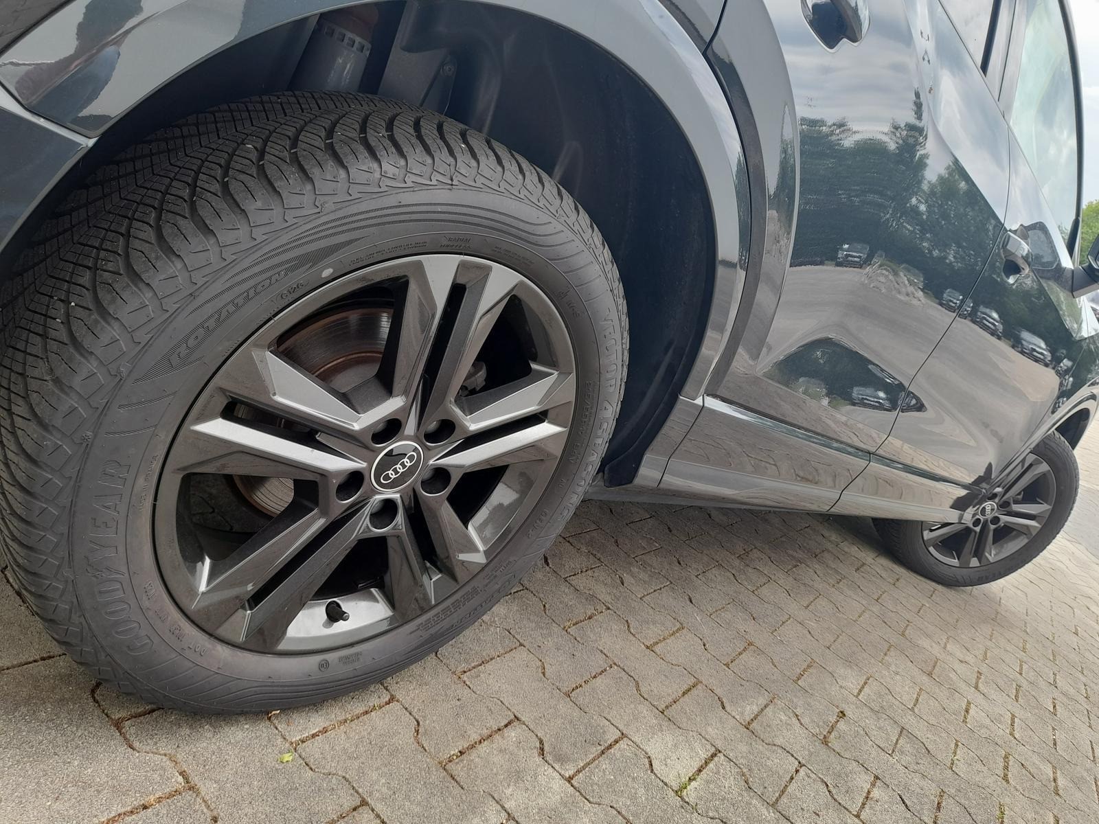Audi Q2 DSG NAVI/APP~PANO~SHZ~VIRTUALL~RKam~eHeKl~LED