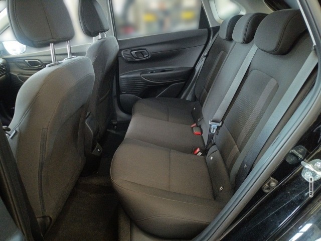 Hyundai i20 FL (MY25) 1.0 T-GDI (100 PS) 7-DCT Prime Navi Digitales Cockpit Soundsystem