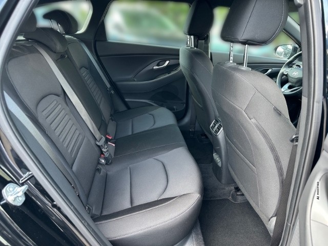 Hyundai i30 FL Kombi (MY25) 1.5 T-GDI (140 PS) 48V 7-DCT 2WD Advantage Plus-Paket