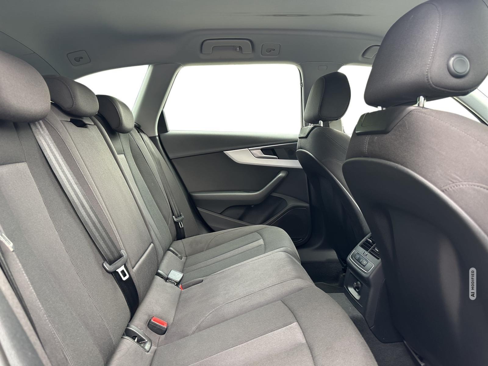 Audi A4 Avant LED/el.Heck/SHZ/ACC/Massage/PDC/17-LM