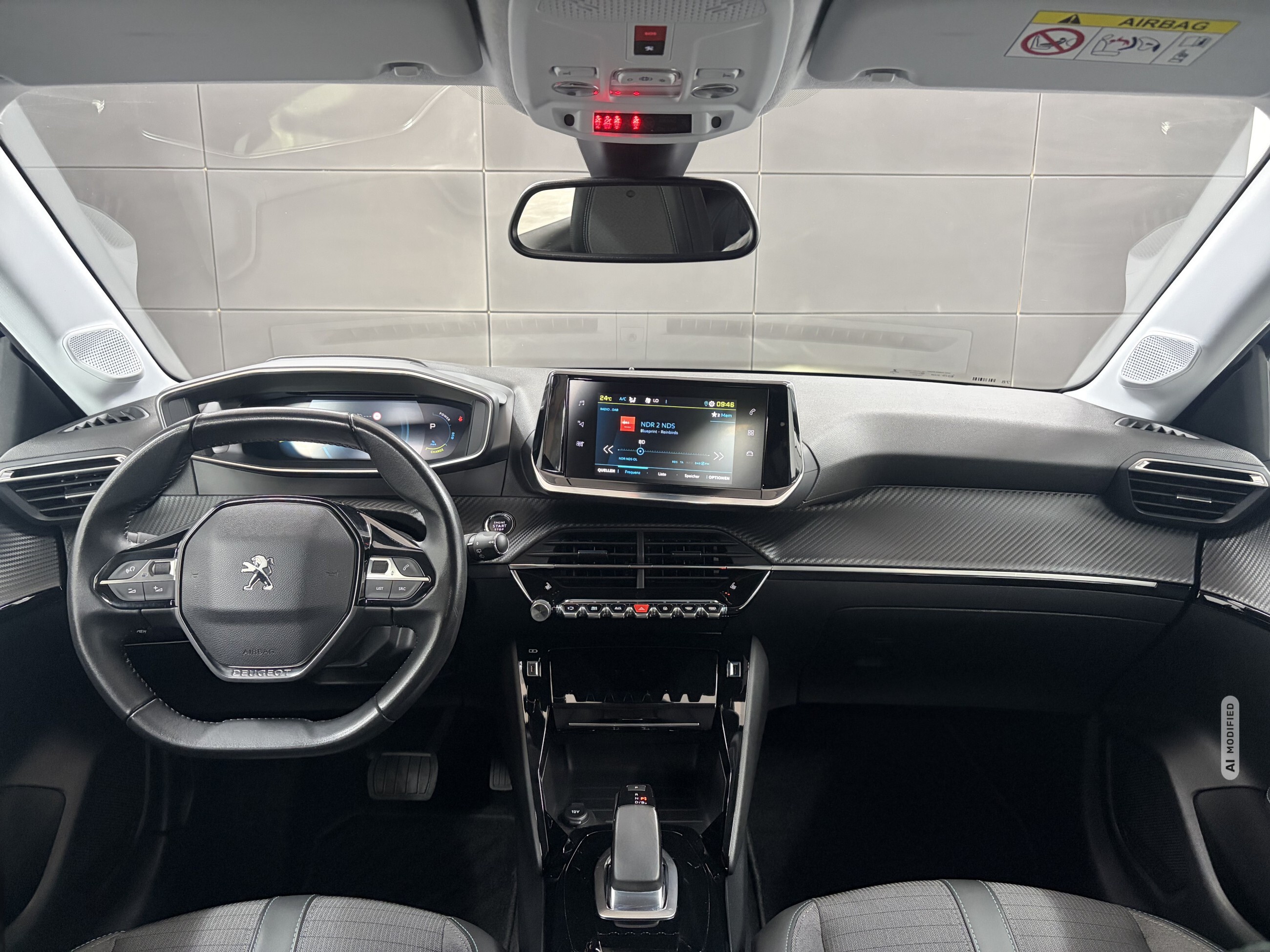 Peugeot 208 e- Allure+180*Kam+LED+SHZ+Temp+DAB+Digital