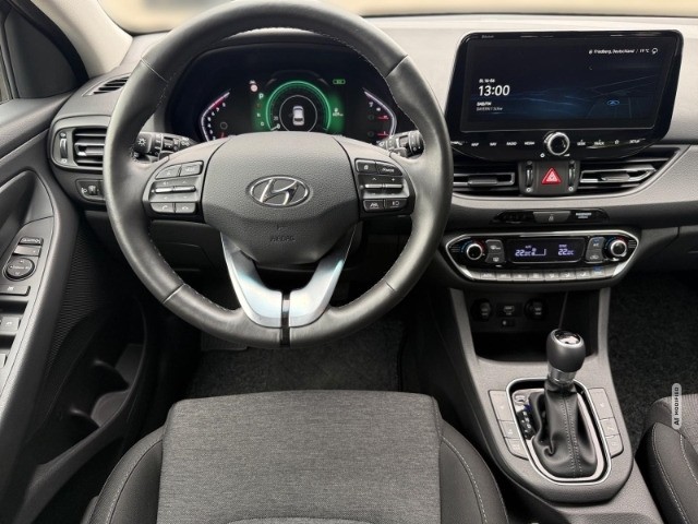 Hyundai i30 1.5 cw Trend +KLIMA+NAVI+PDC+RFK+DAB+UVM+