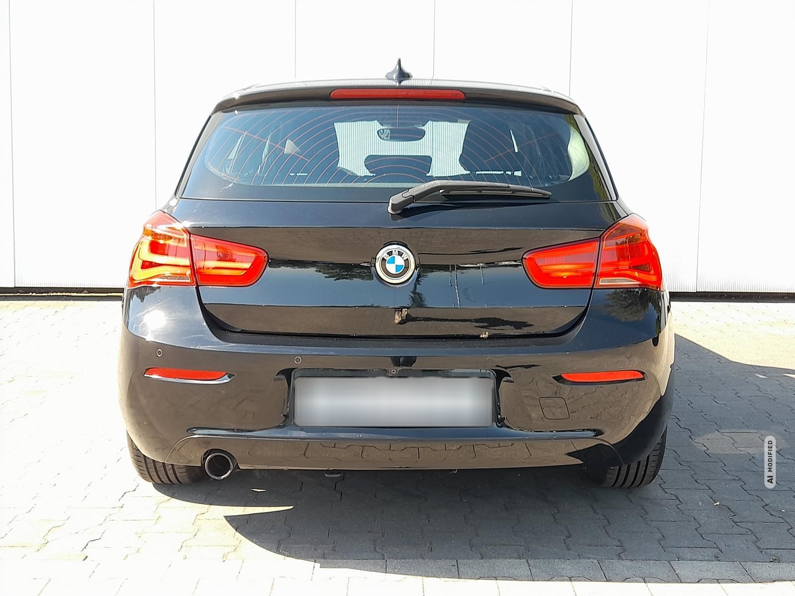 BMW 118 i Advantage NAVI~SHZ~2xPDC~RFK~AHK~SCHIEBEDACH