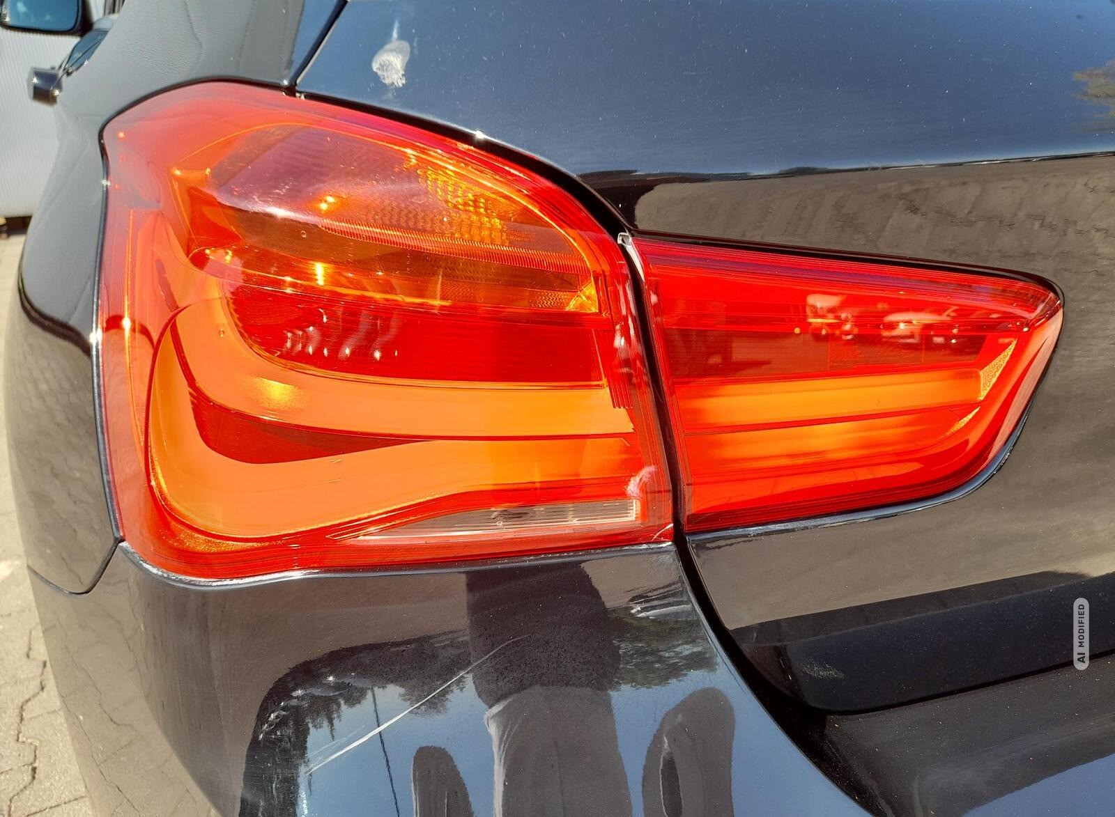 BMW 118 i Advantage NAVI~SHZ~2xPDC~RFK~AHK~SCHIEBEDACH