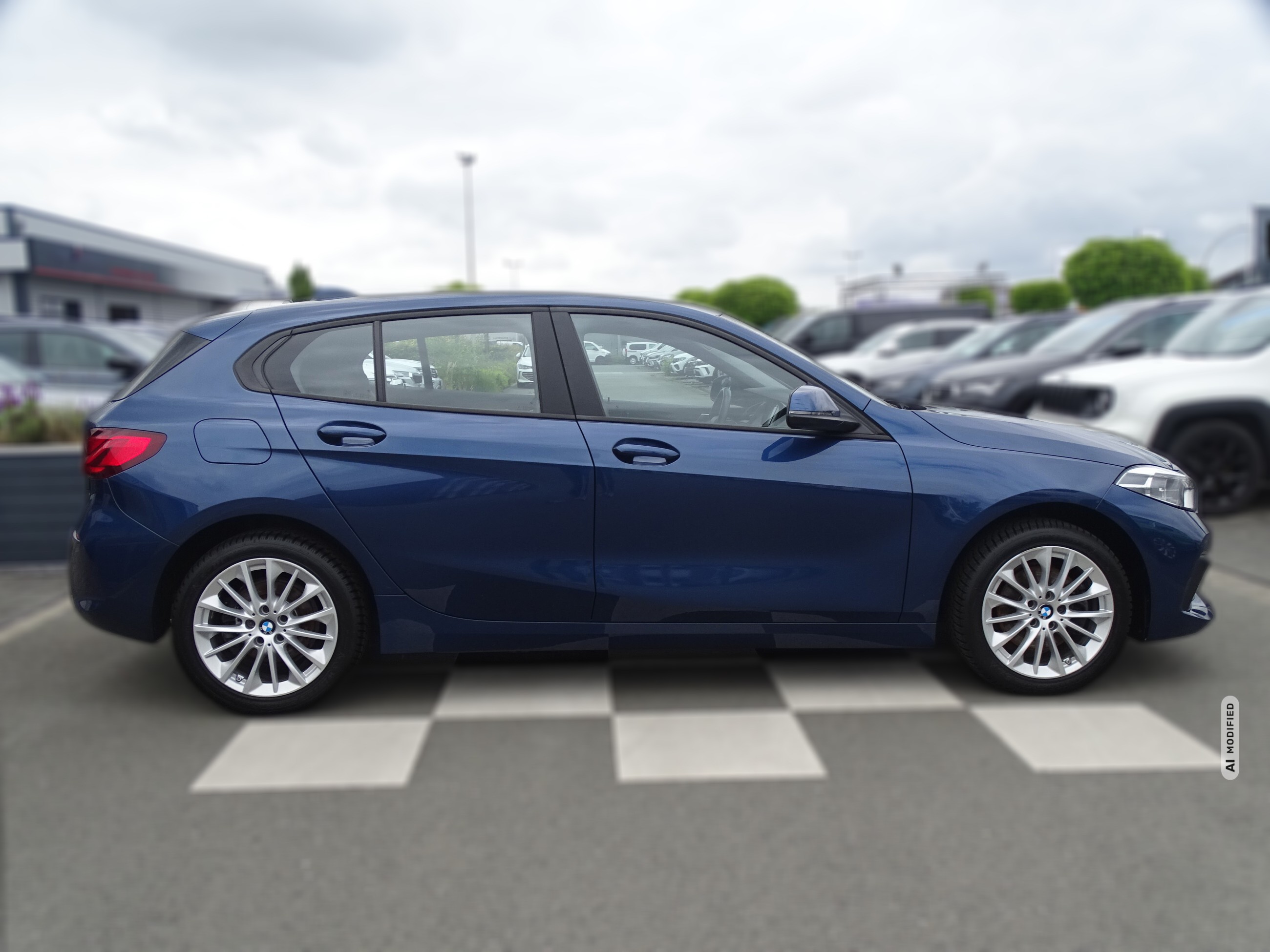 BMW 118 Advantage*STEPTRONIC*LED*NAVI*SHZG*PDC*DAB