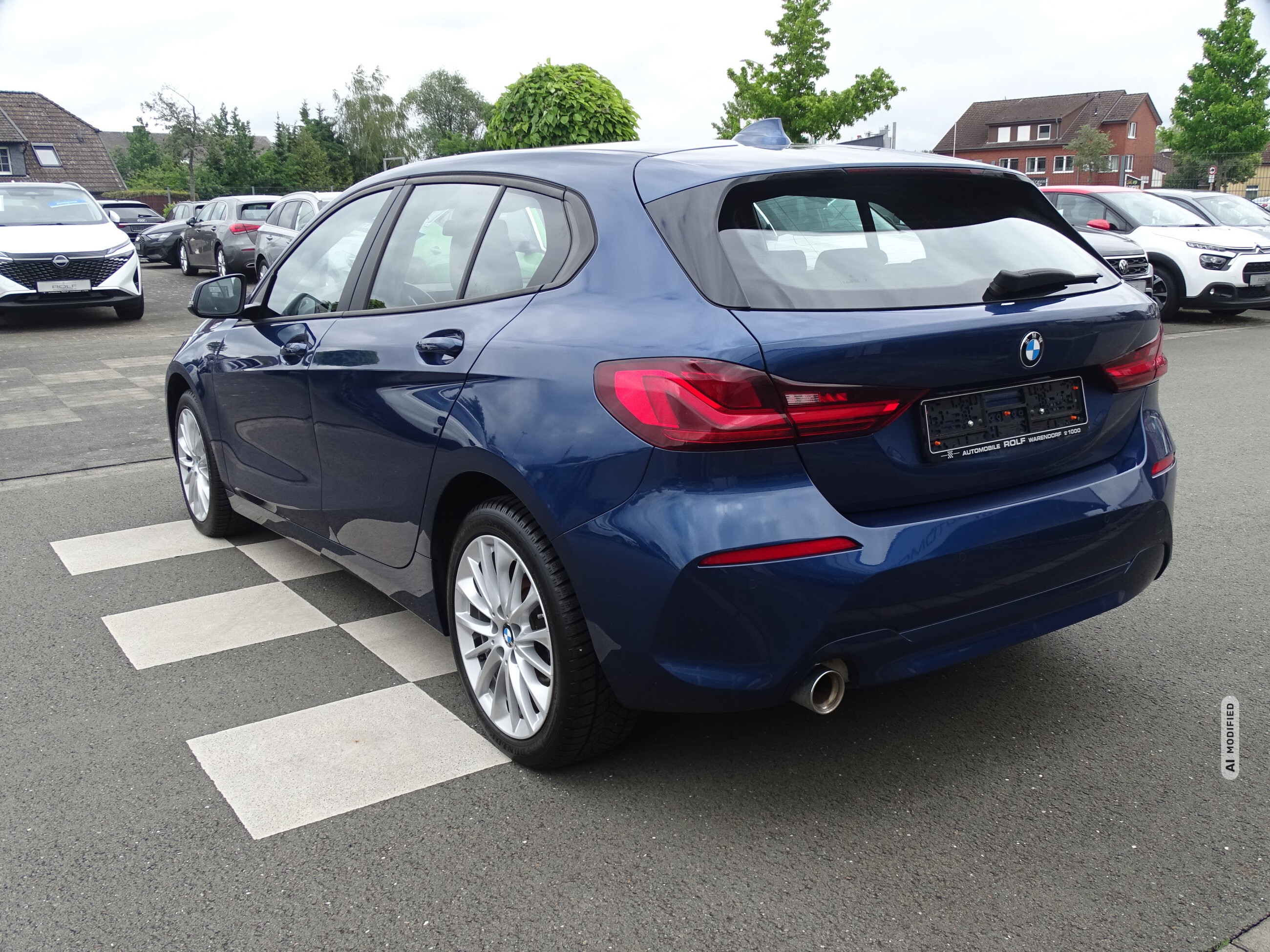 BMW 118 Advantage*STEPTRONIC*LED*NAVI*SHZG*PDC*DAB