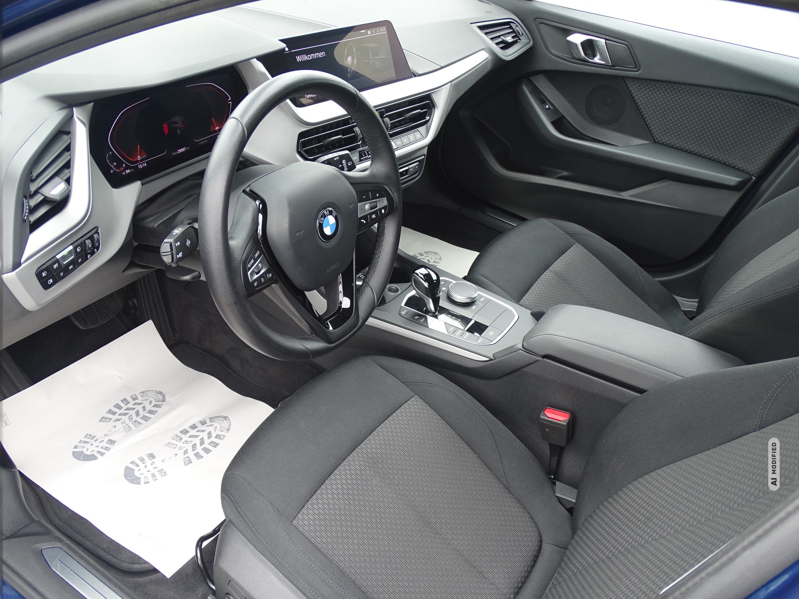 BMW 118 Advantage*STEPTRONIC*LED*NAVI*SHZG*PDC*DAB