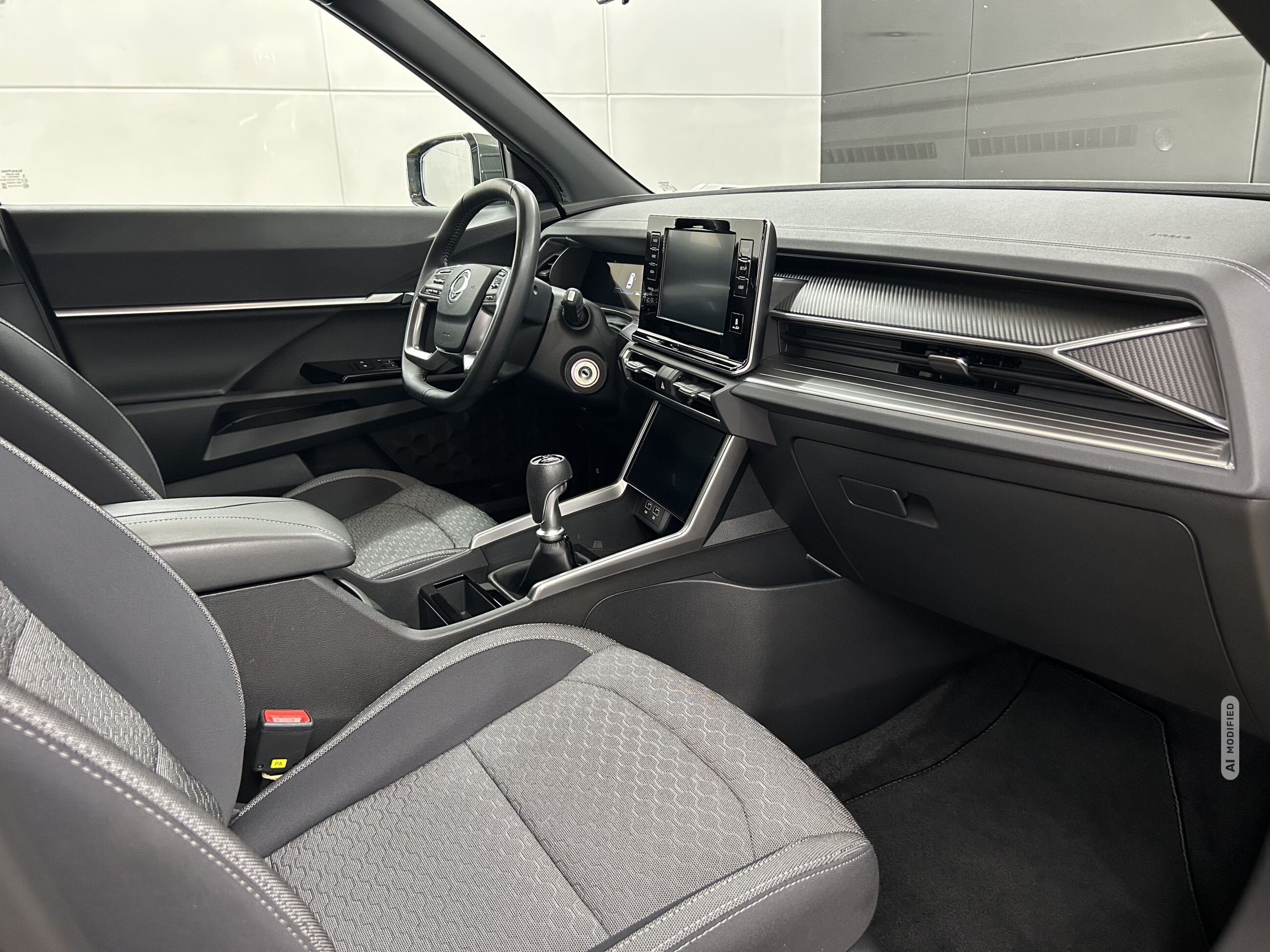 Ssangyong Torres Carplay+DAB+PDC+KAM+SHZ+LED+CarPlay+Touch