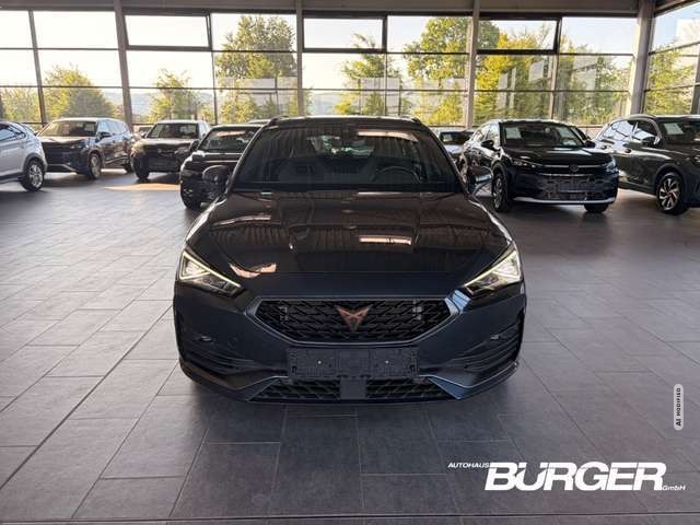 Cupra Leon VZ 4Drive Pano AHK Kamera Matrix Navi ACC 19-Zoll