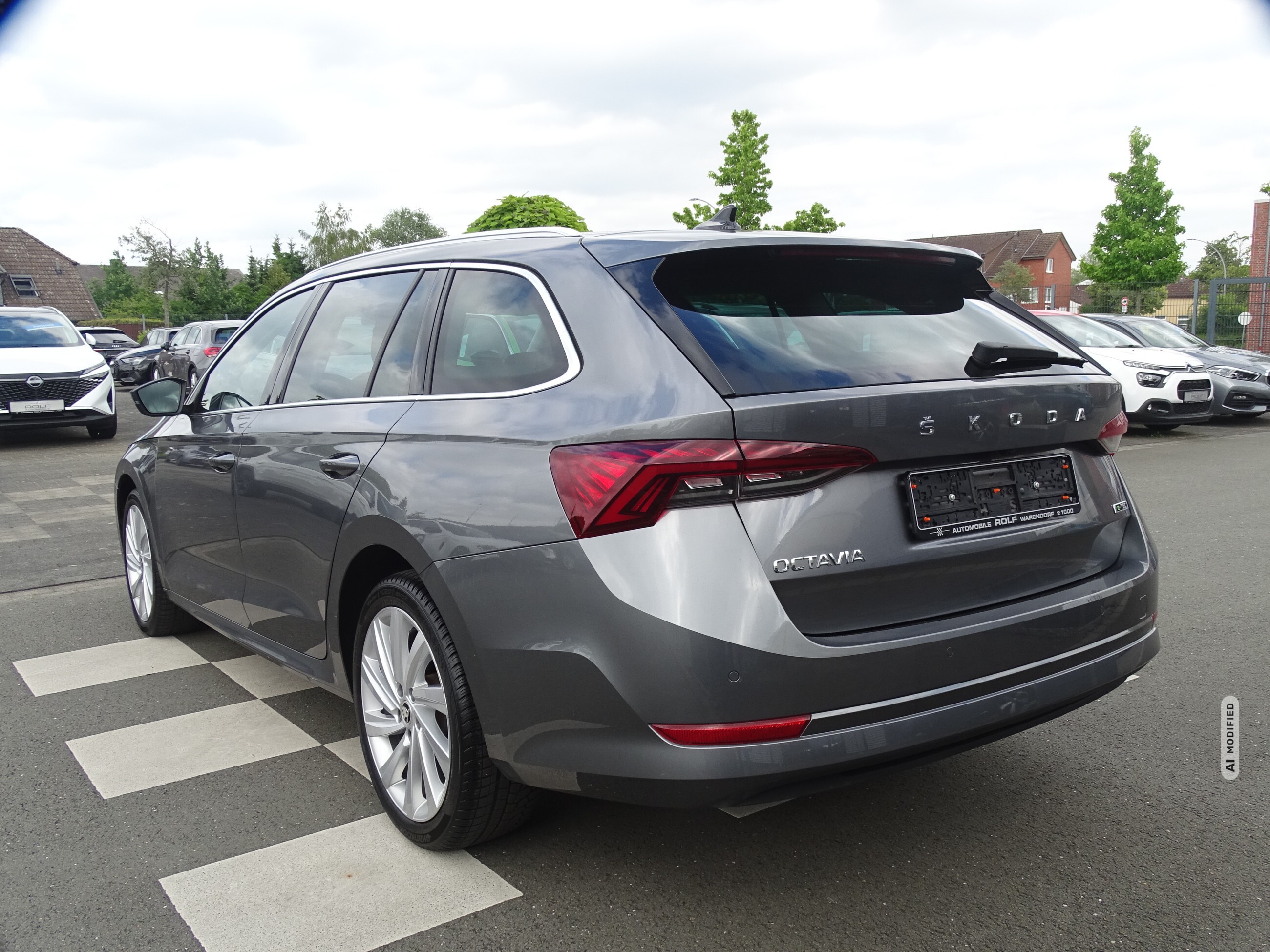 Skoda Octavia 1.5 STYLE*DSG*MATRIX*NAVI*DAB*RFK*PDC*