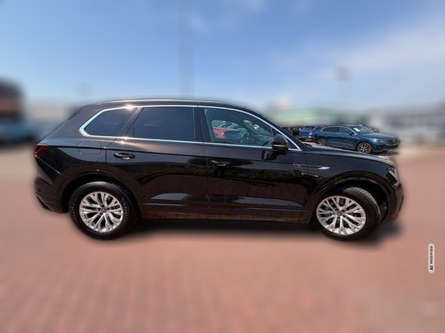 Volkswagen Touareg R-Line 4M Navi AHK ACC Luftfederung Leder StandHZG