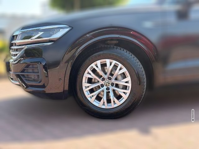 Volkswagen Touareg R-Line 4M Navi AHK ACC Luftfederung Leder StandHZG