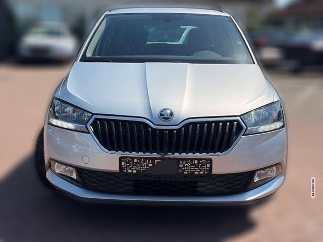 Skoda Fabia Combi Ambition Navi PDC SitzHZG CarPlay Tempomat F