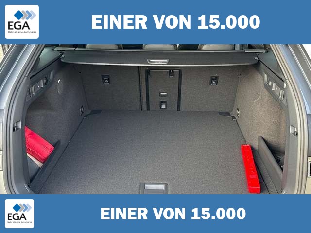 Volkswagen Passat Variant R-Line AHK+PANO+NAVI+Head-UP+Matrix-LED+ACC 2.0...