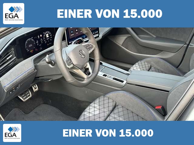Volkswagen Passat Variant R-Line AHK+PANO+NAVI+Head-UP+Matrix-LED+ACC 2.0...